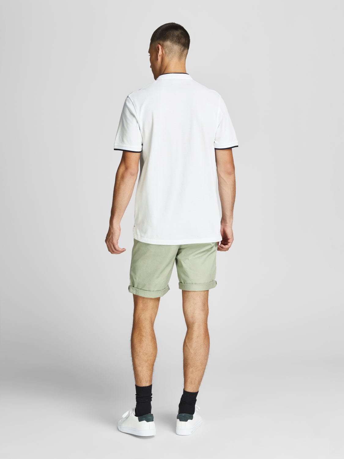 Polo básico de cuello mao blanco JJEPAULOS MAO POLO SS NOOS